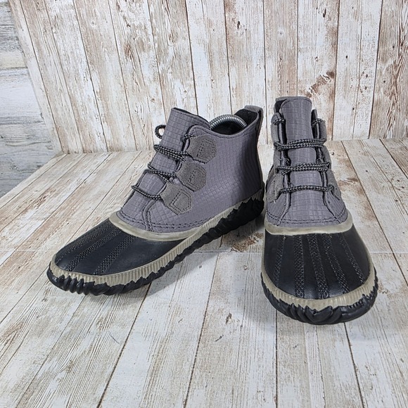 Sorel Out‎ N About III Waterproof Duck Boots Ankle Rain Gray Black Women's 7 - Picture 5 of 8